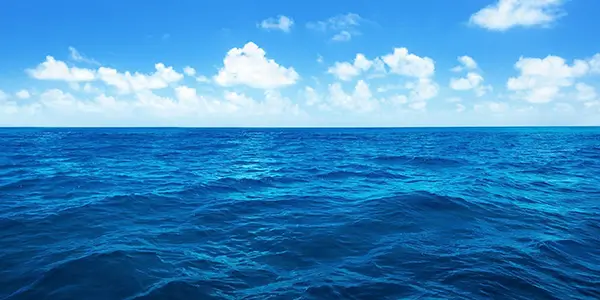Море